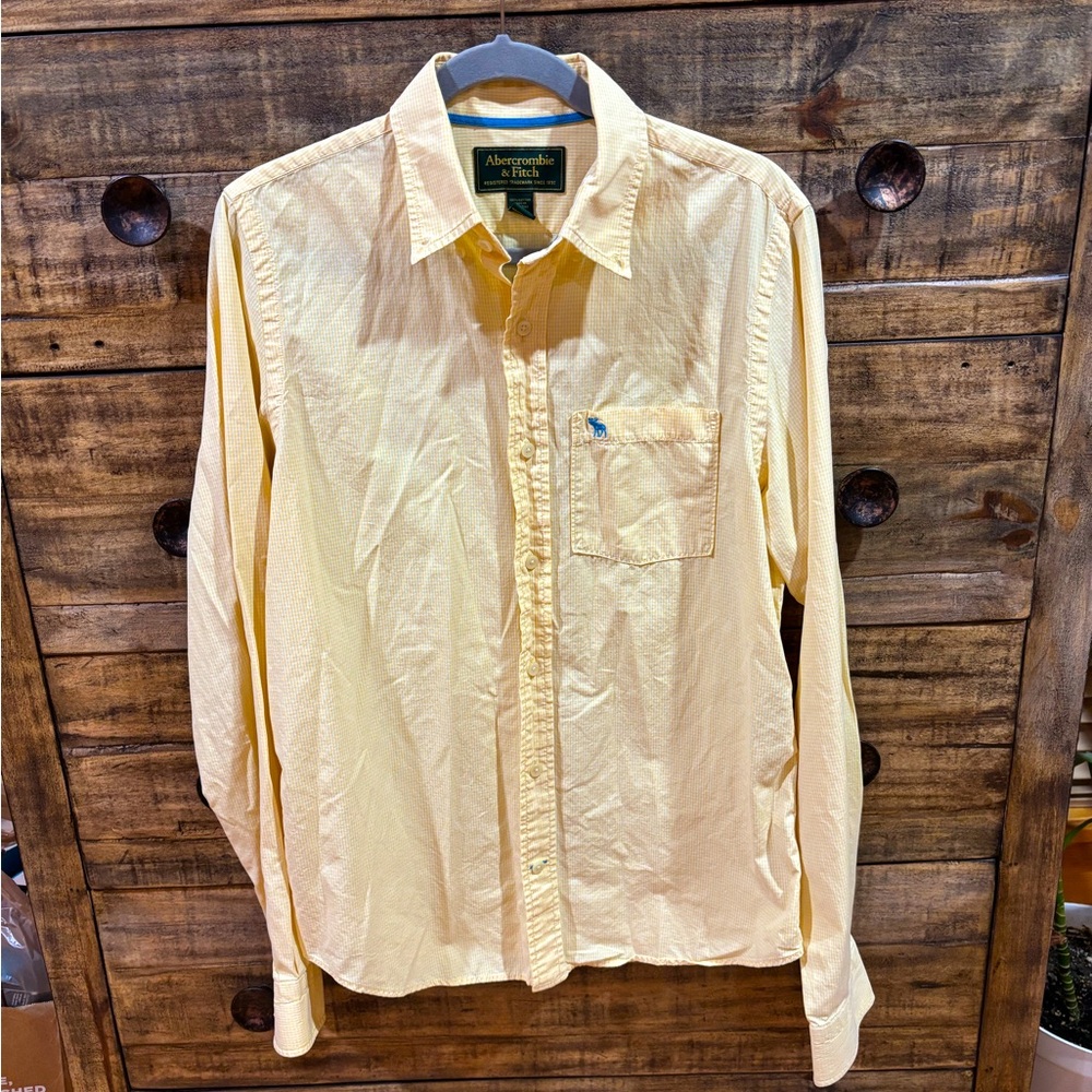 Abercrombie & Fitch‎ Men's Yellow Shirt